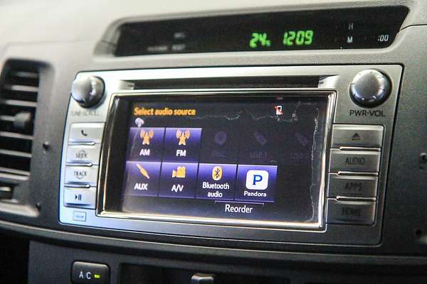 2014 Toyota Hilux SR KUN26R 4X4