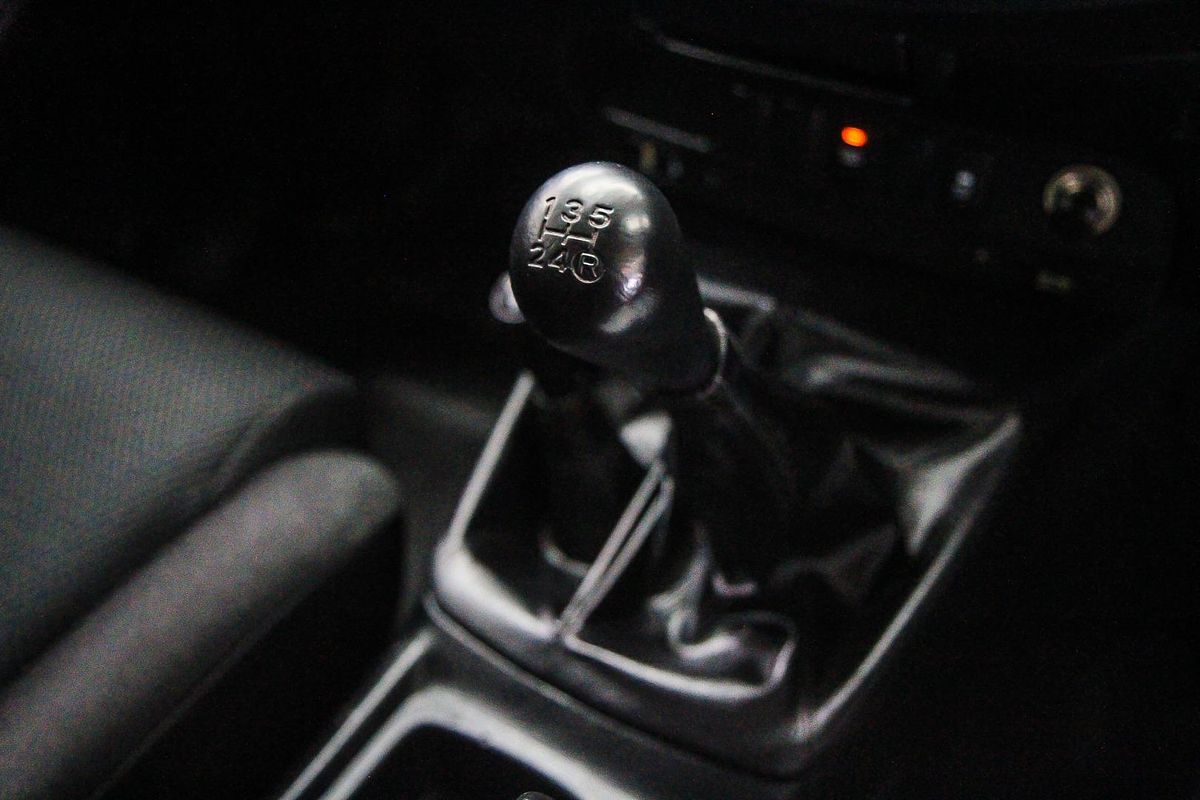 2014 Toyota Hilux SR KUN26R 4X4