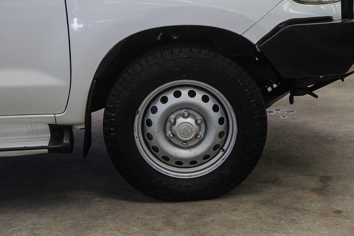 2014 Toyota Hilux SR KUN26R 4X4