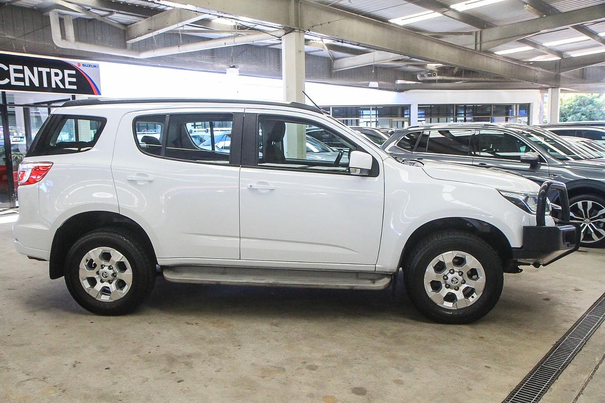 2017 Holden Trailblazer LT RG
