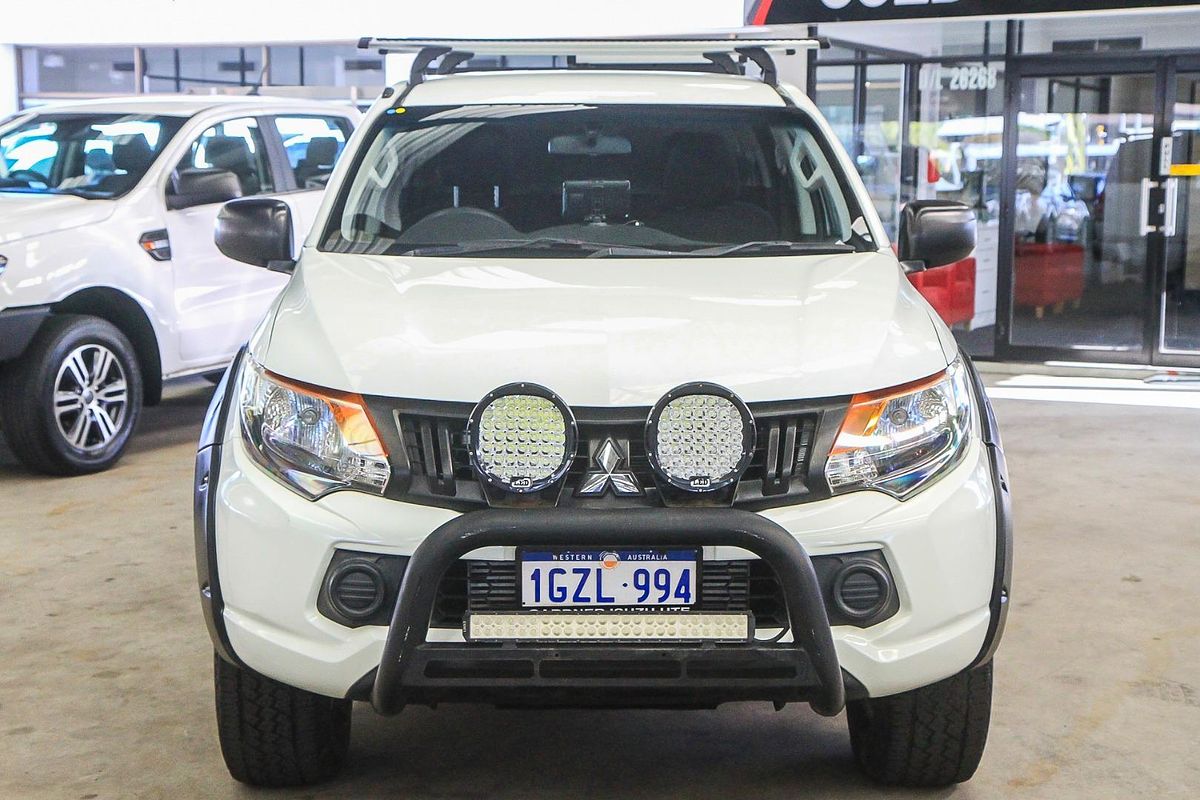 2017 Mitsubishi Triton GLX MQ 4X4
