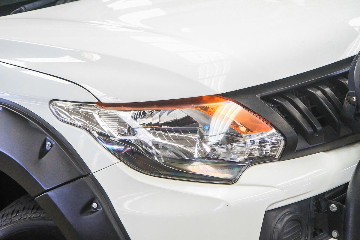 2017 Mitsubishi Triton GLX MQ 4X4