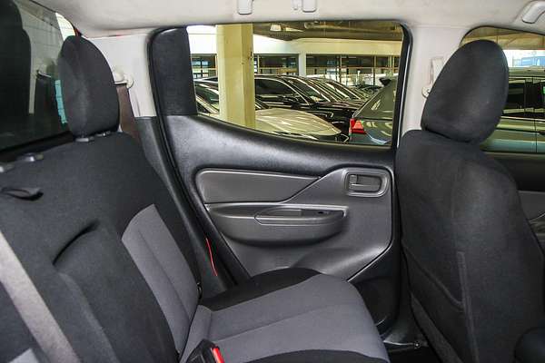 2017 Mitsubishi Triton GLX MQ 4X4