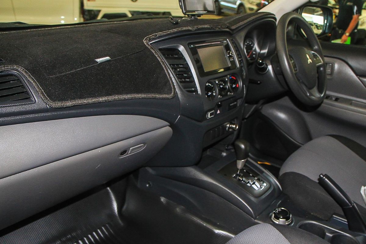 2017 Mitsubishi Triton GLX MQ 4X4