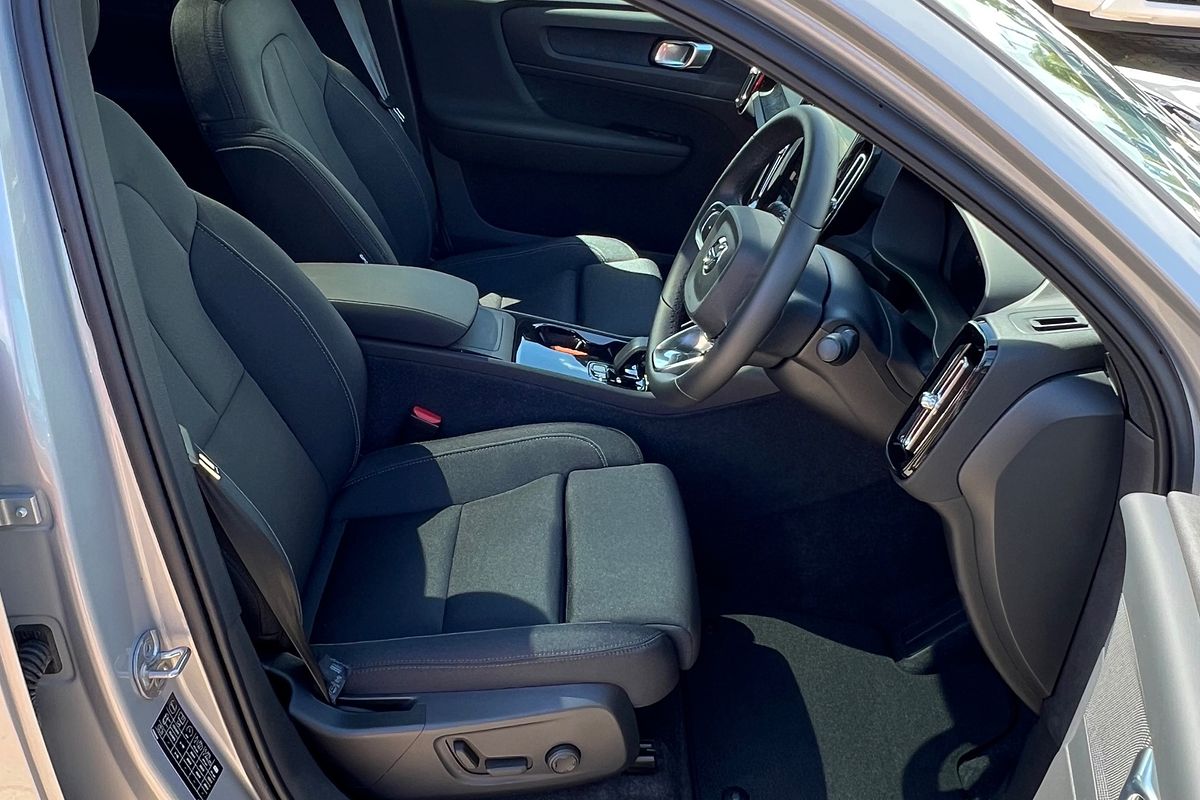 2023 Volvo C40 Recharge