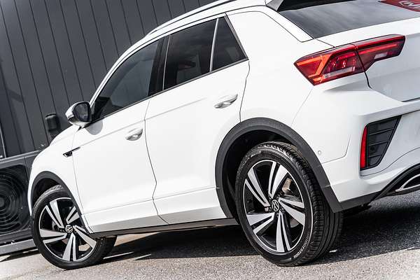 2022 Volkswagen T-Roc 140TSI R-Line D11