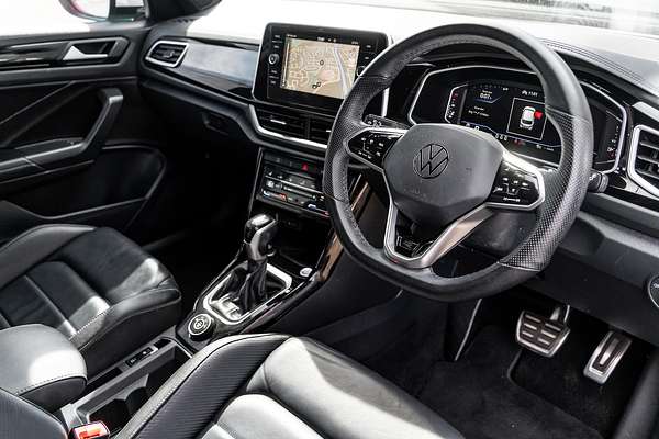 2022 Volkswagen T-Roc 140TSI R-Line D11