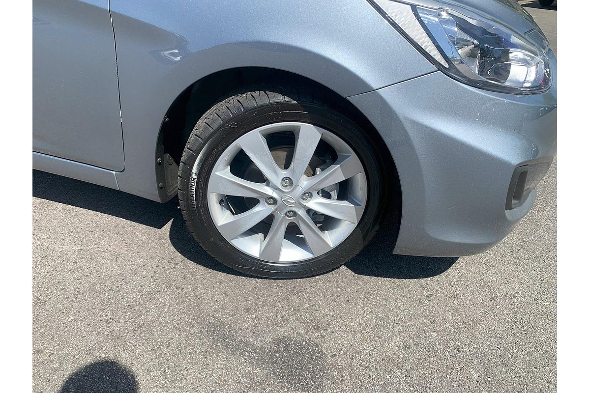 2019 Hyundai Accent Sport RB6