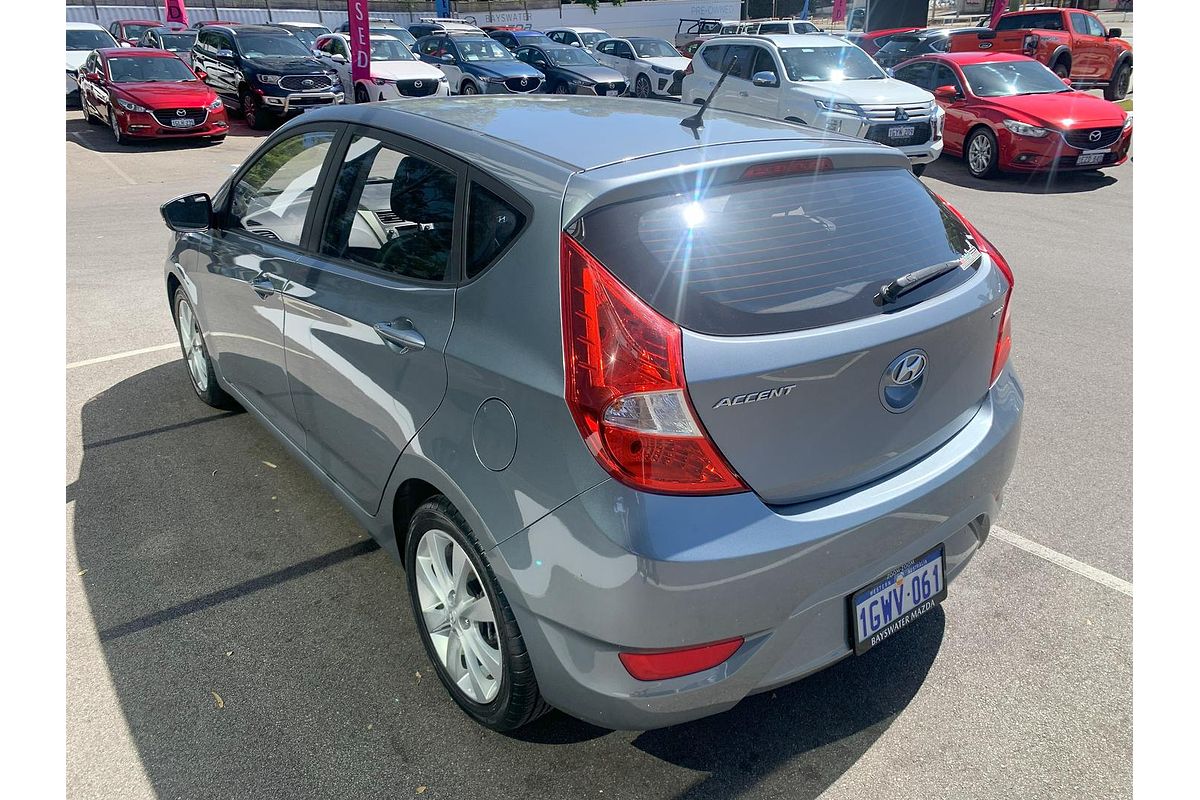 2019 Hyundai Accent Sport RB6