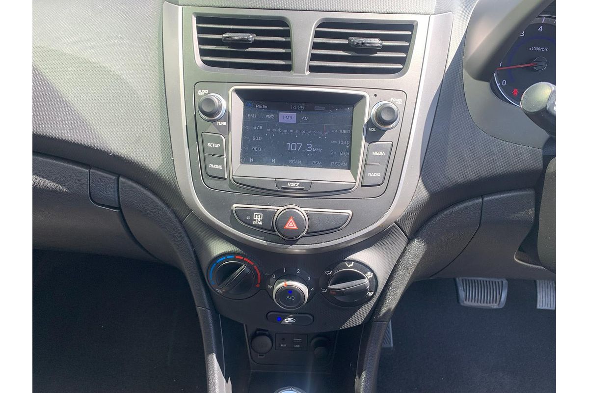 2019 Hyundai Accent Sport RB6