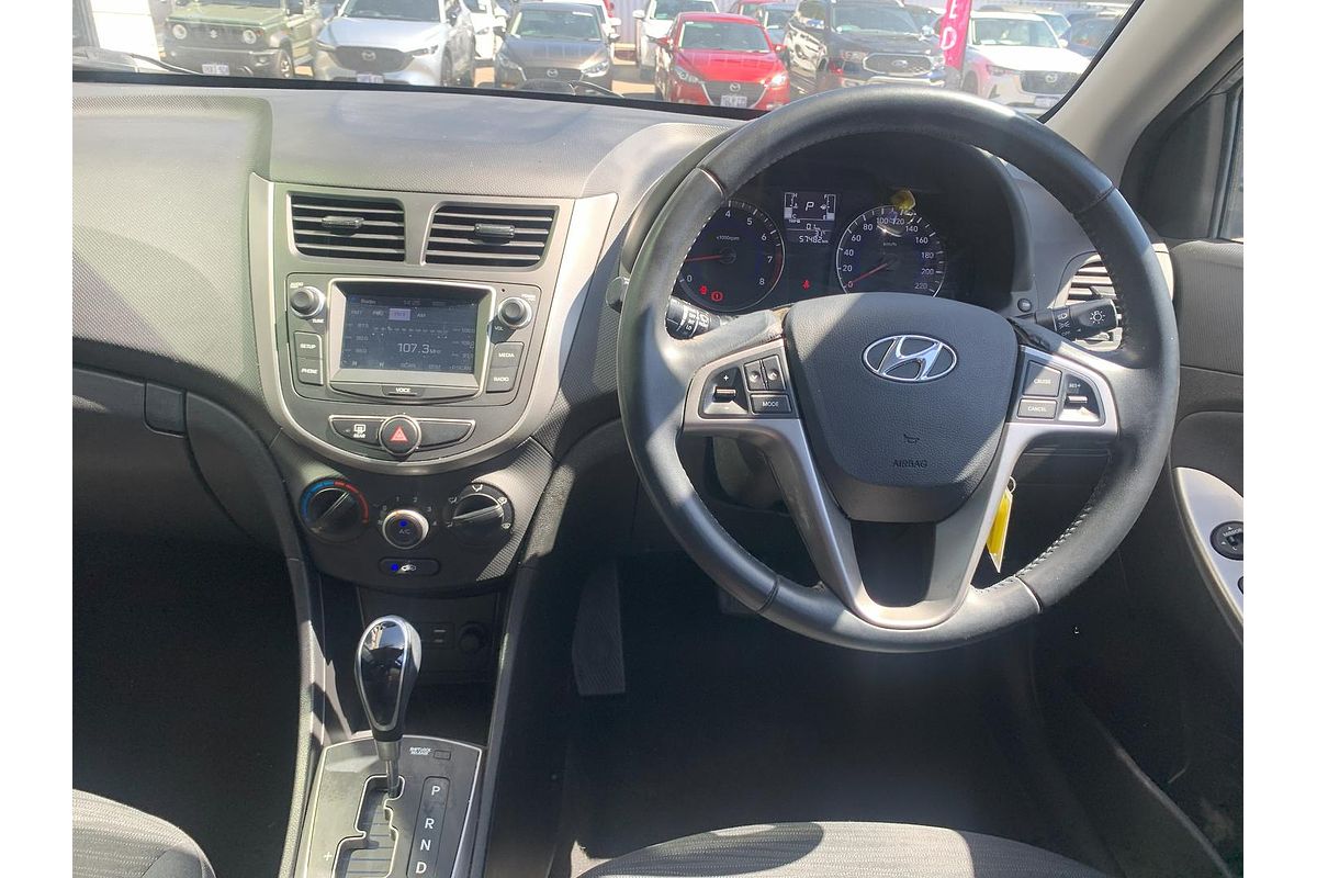 2019 Hyundai Accent Sport RB6