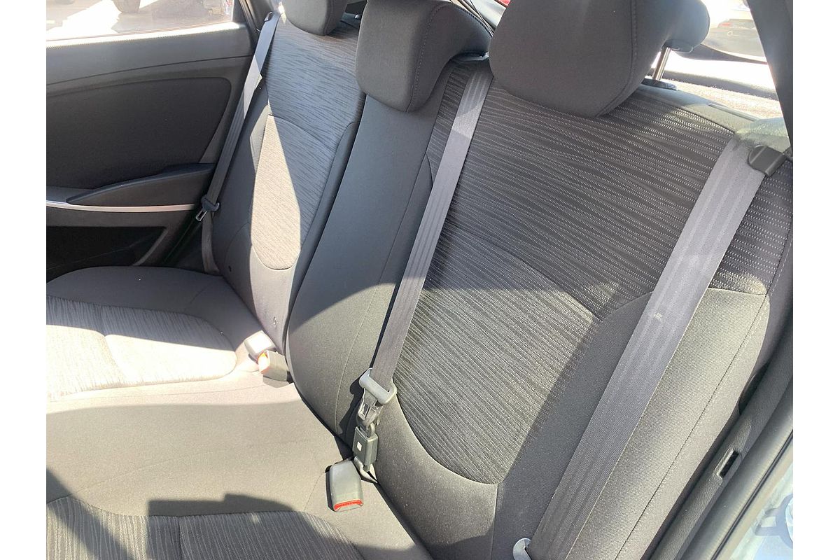 2019 Hyundai Accent Sport RB6