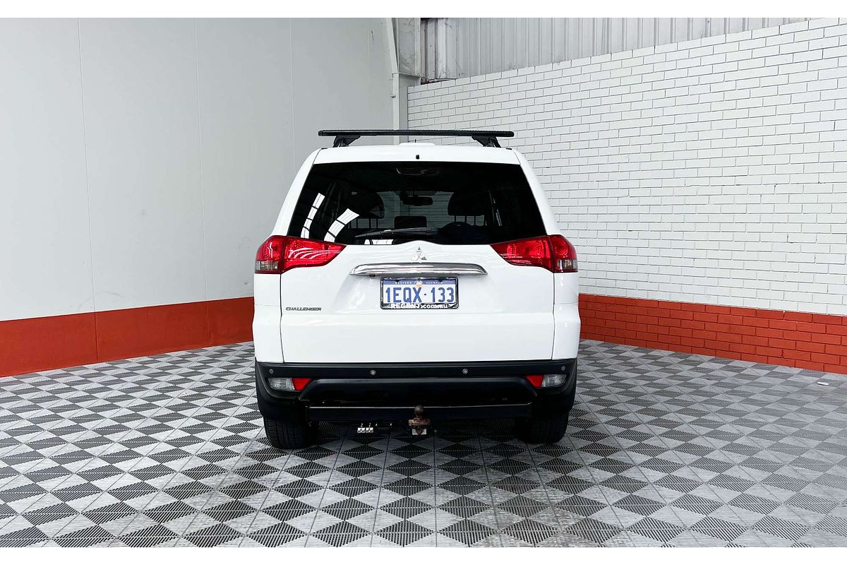 2014 Mitsubishi Challenger LS PC