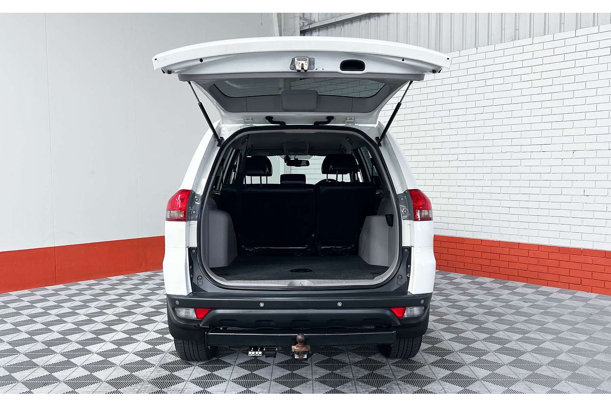 2014 Mitsubishi Challenger LS PC