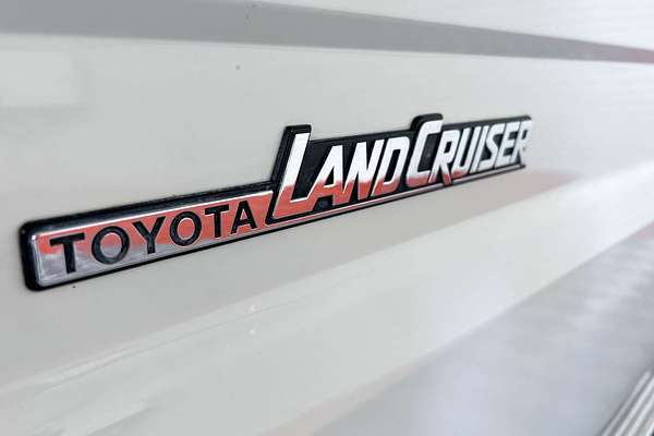 2020 Toyota Landcruiser GXL VDJ76R