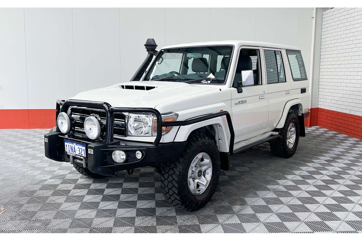 2020 Toyota Landcruiser GXL VDJ76R
