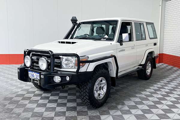 2020 Toyota Landcruiser GXL VDJ76R