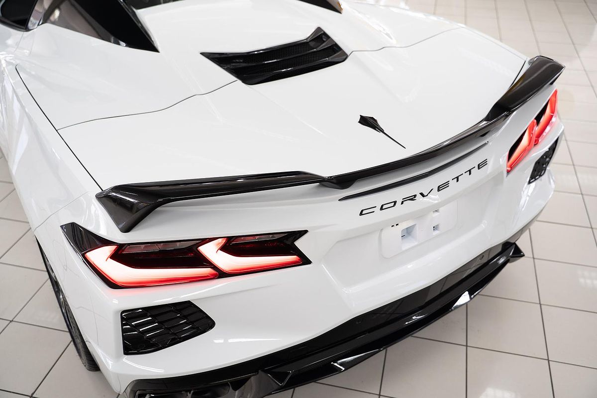 2024 Chevrolet Corvette Stingray 2LT C8
