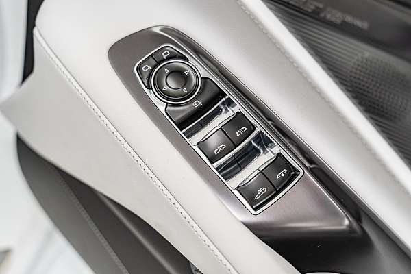 2024 Chevrolet Corvette Stingray 2LT C8
