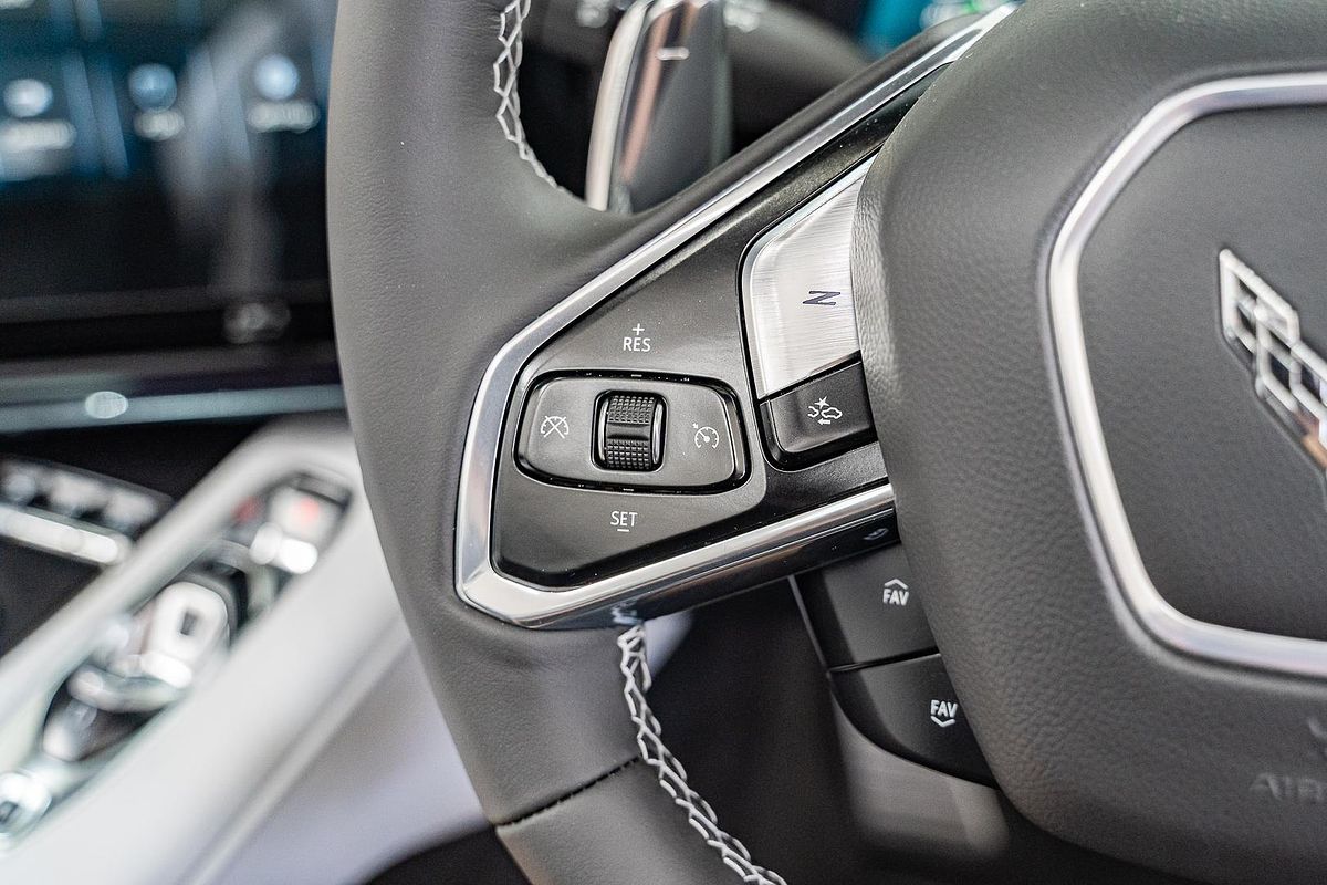 2024 Chevrolet Corvette Stingray 2LT C8