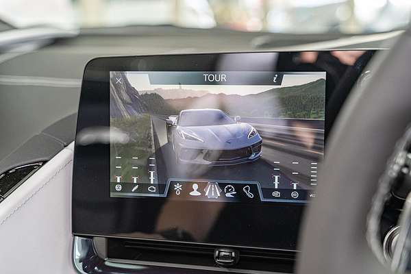 2024 Chevrolet Corvette Stingray 2LT C8