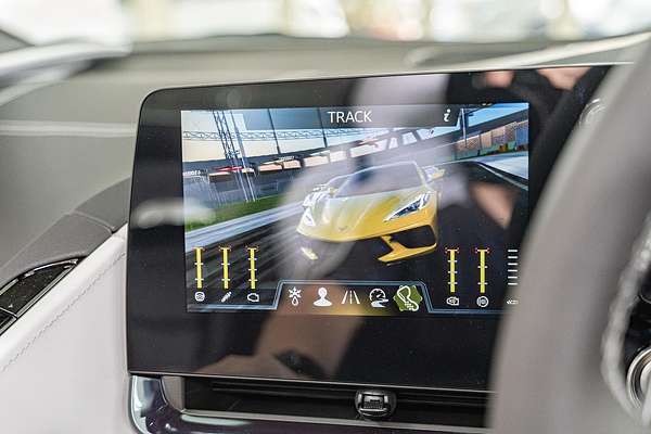 2024 Chevrolet Corvette Stingray 2LT C8