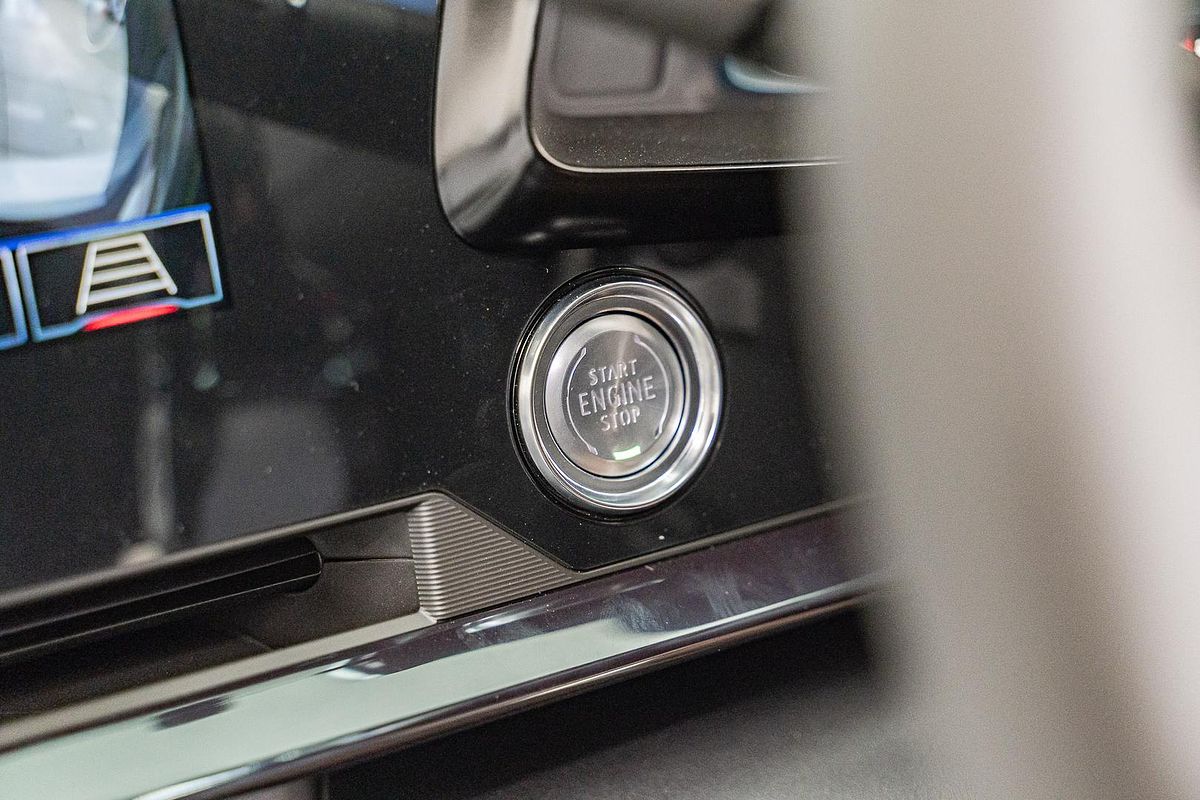 2024 Chevrolet Corvette Stingray 2LT C8