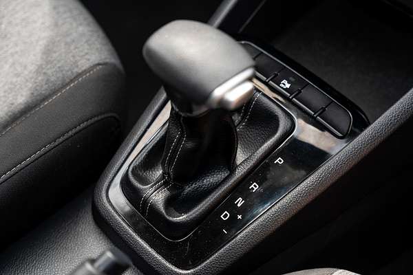2023 Kia Stonic S YB