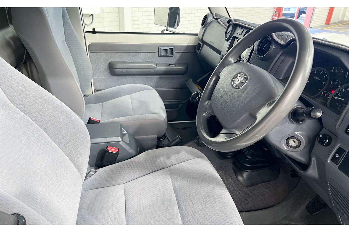 2016 Toyota Landcruiser GXL VDJ79R 4X4