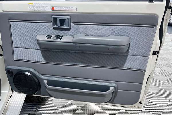2016 Toyota Landcruiser GXL VDJ79R 4X4