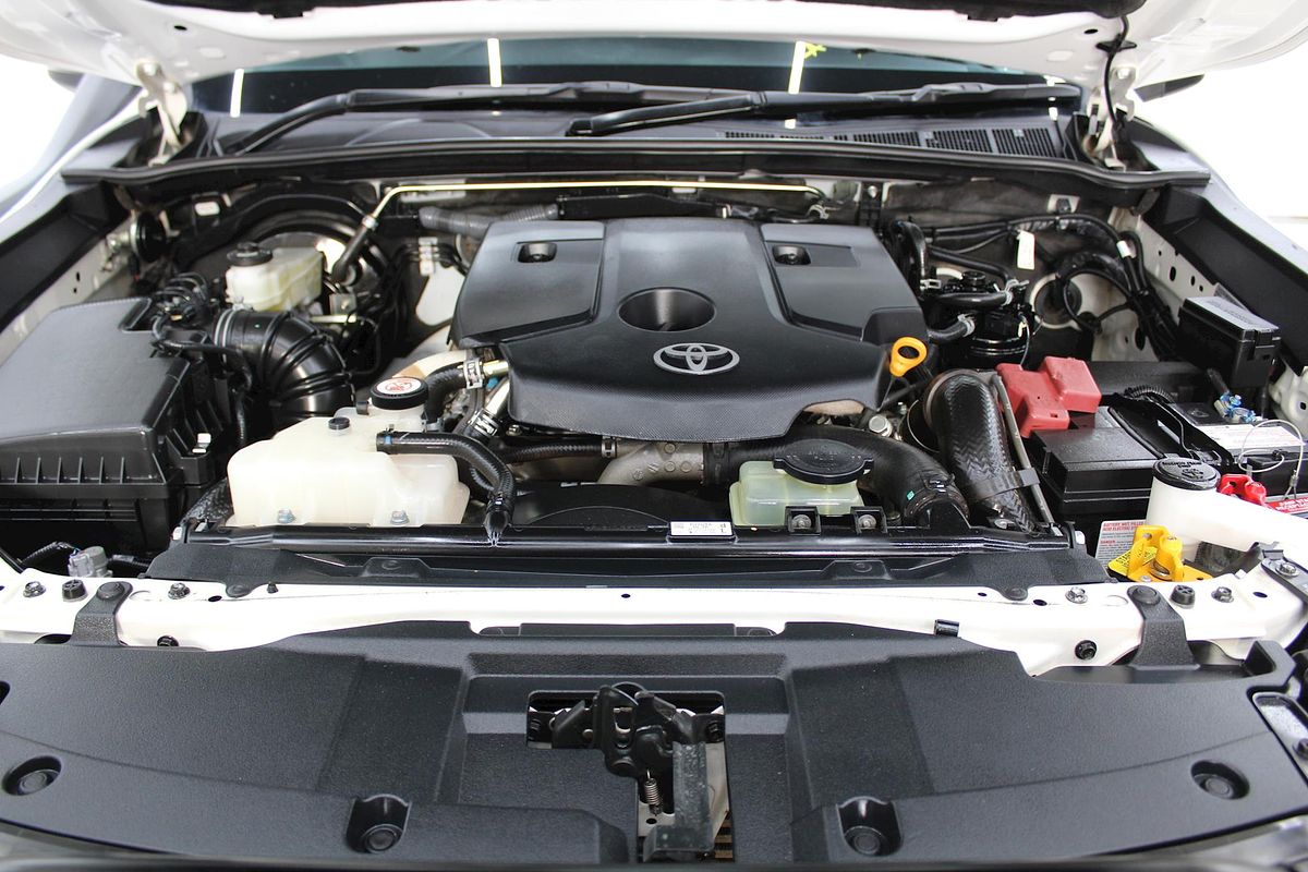 2021 Toyota Hilux SR GUN126R 4X4