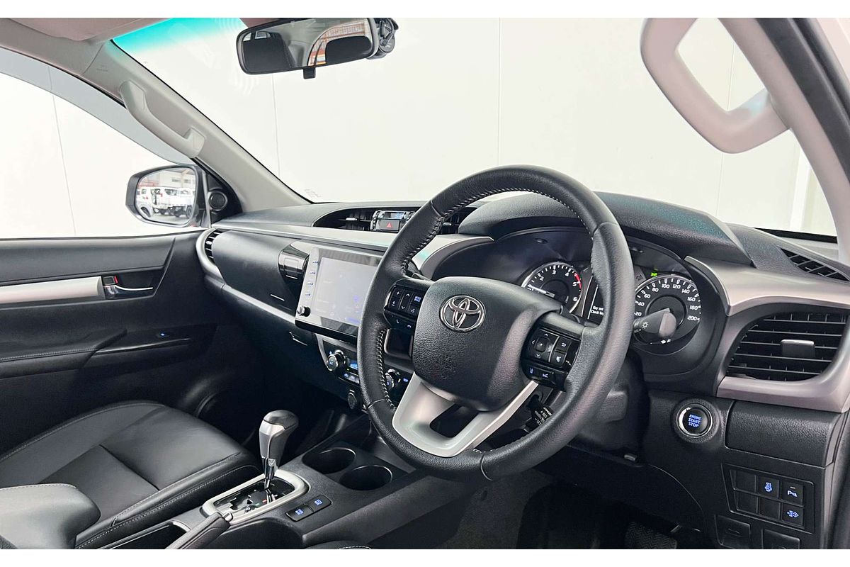 2020 Toyota Hilux SR5 GUN126R 4X4