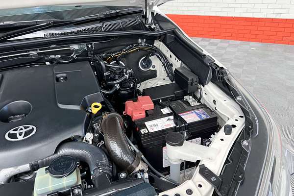 2020 Toyota Hilux SR5 GUN126R 4X4