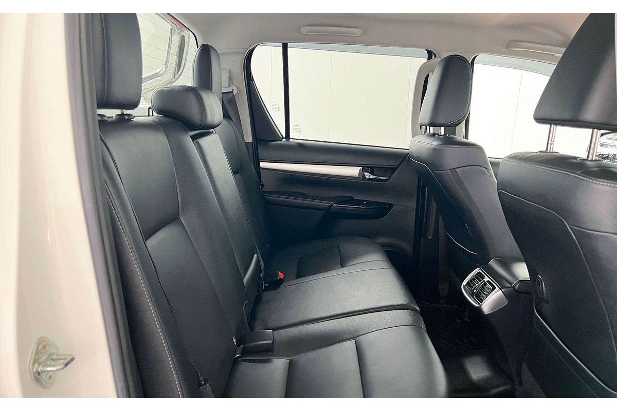 2020 Toyota Hilux SR5 GUN126R 4X4