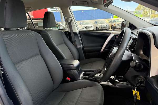 2017 Toyota RAV4 GX ZSA42R