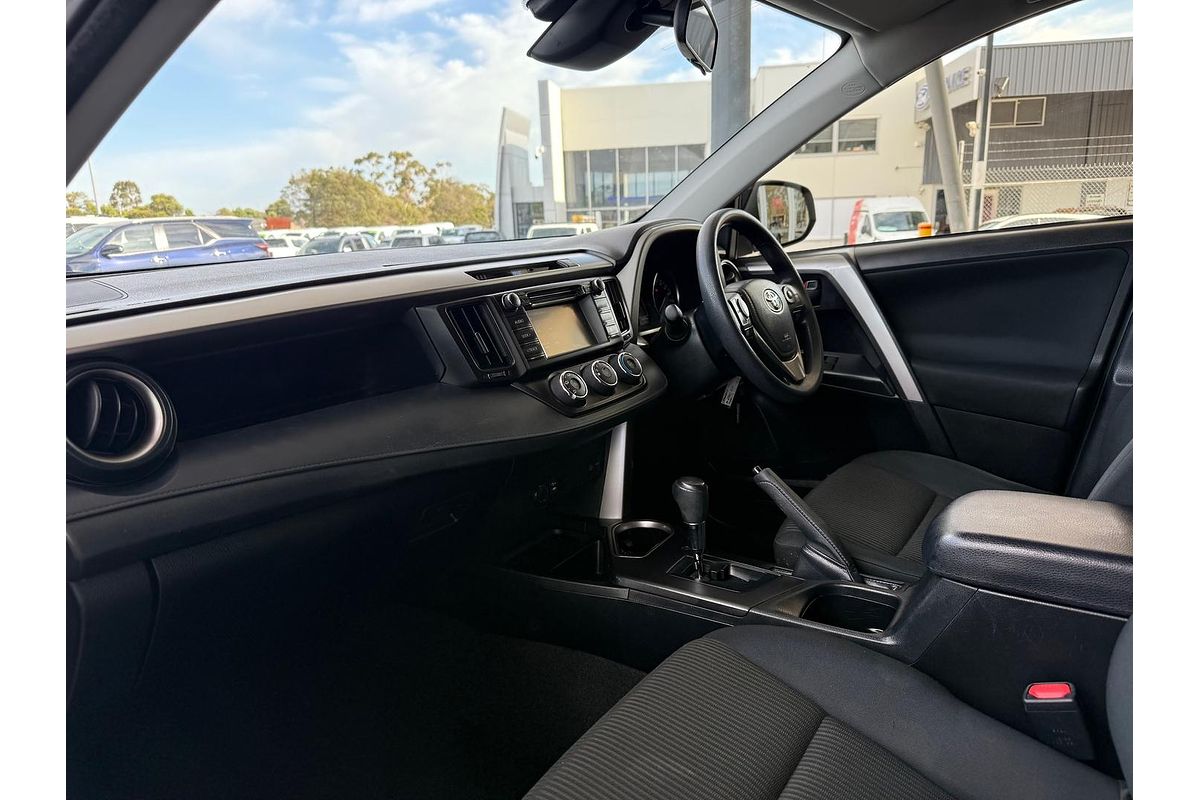 2017 Toyota RAV4 GX ZSA42R