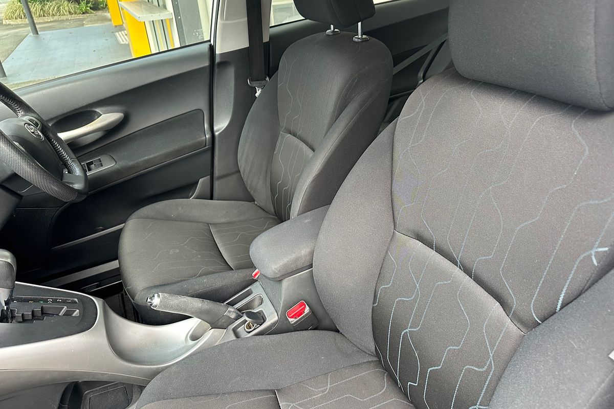 2012 Toyota Corolla Ascent Sport ZRE152R