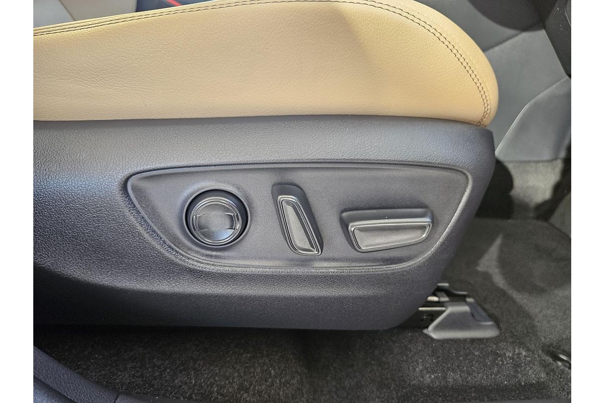 2024 Toyota RAV4 Cruiser AXAH54R