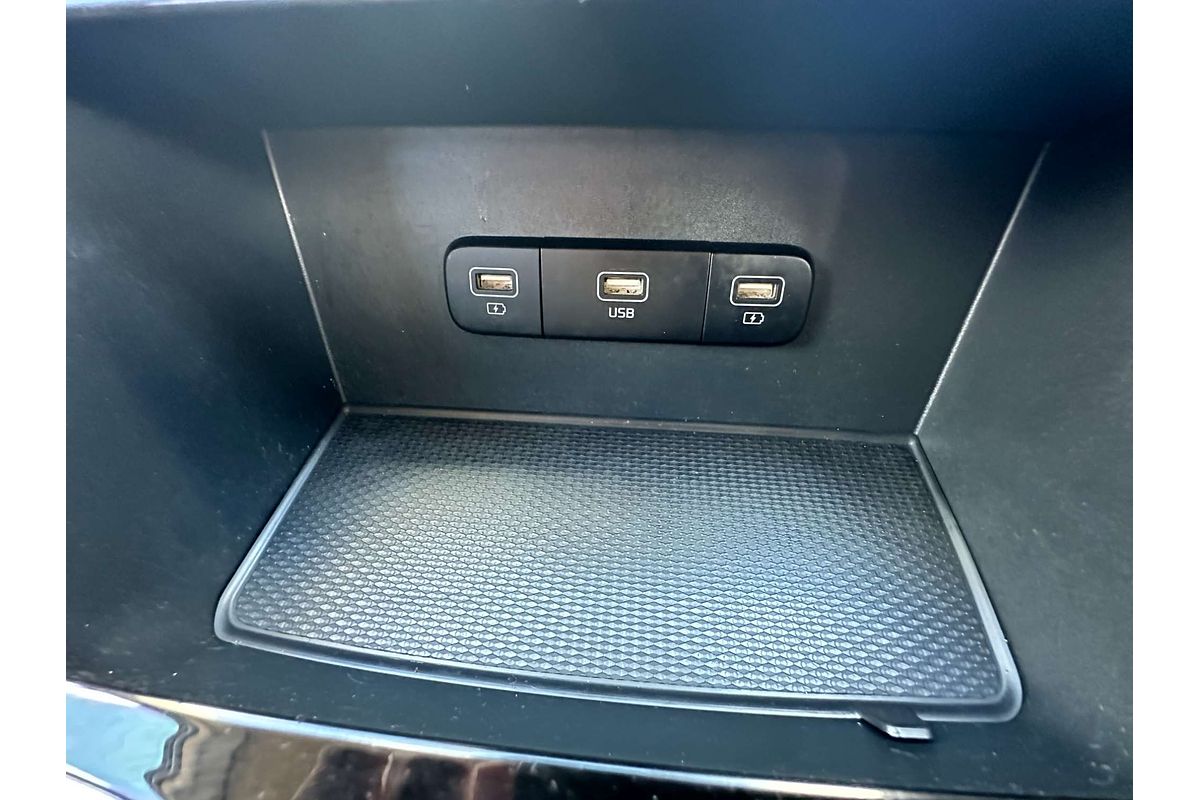 2022 Kia Carnival Si KA4