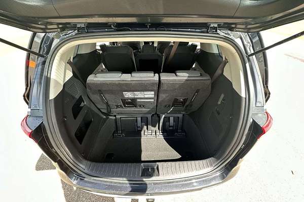 2022 Kia Carnival Si KA4