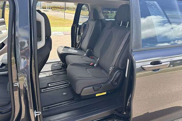 2022 Kia Carnival Si KA4