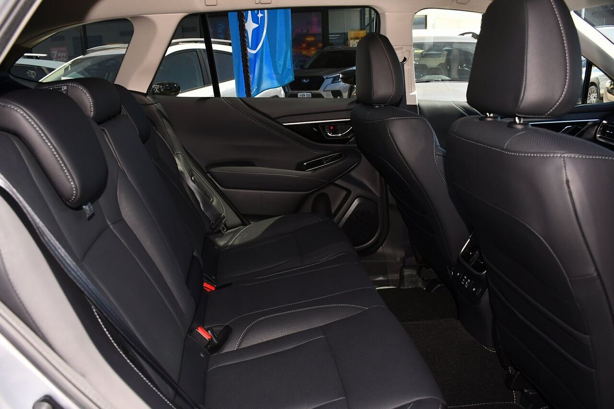 2025 Subaru Outback AWD Touring XT 6GEN