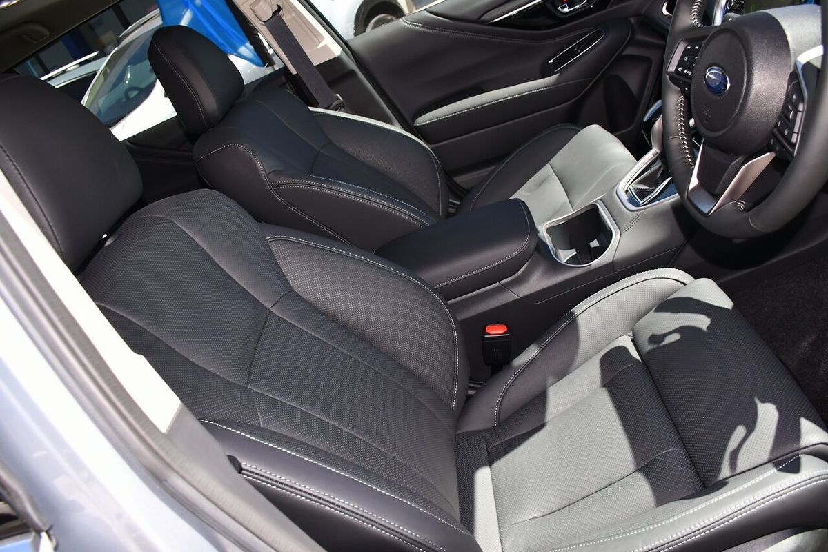 2025 Subaru Outback AWD Touring XT 6GEN