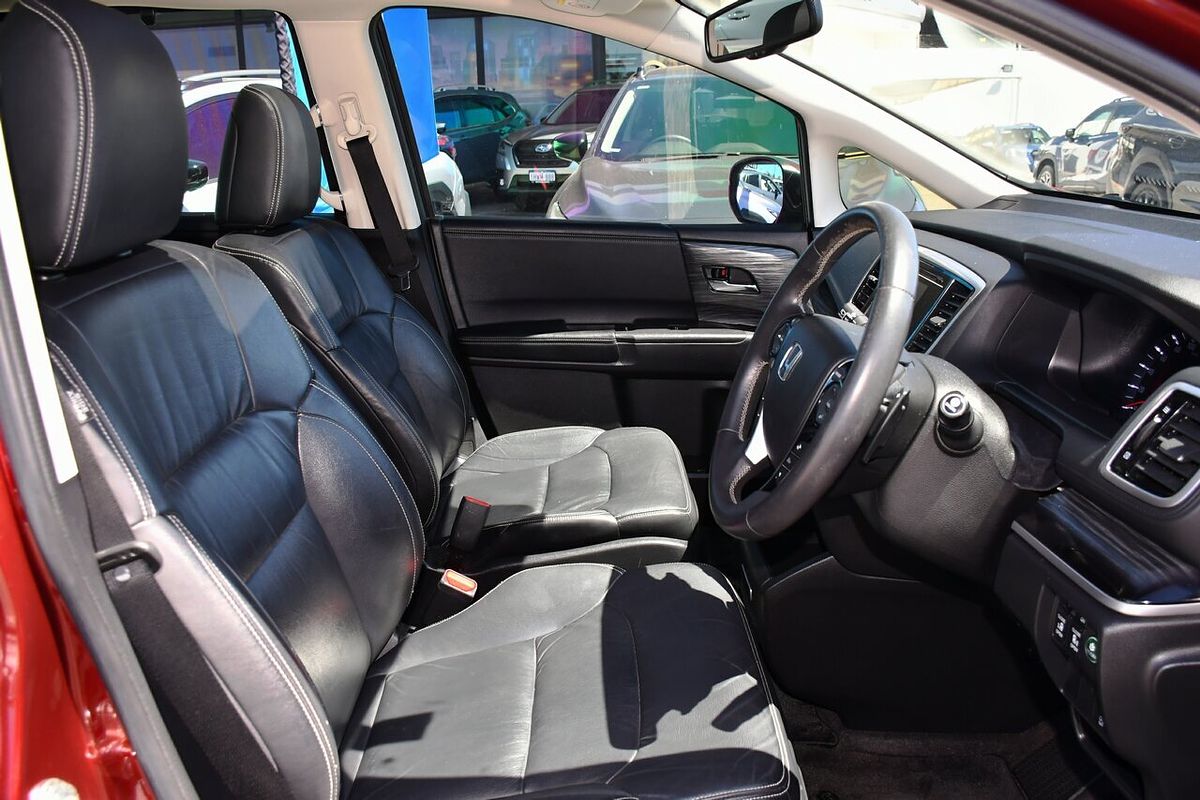 2016 Honda Odyssey VTi-L 5th Gen