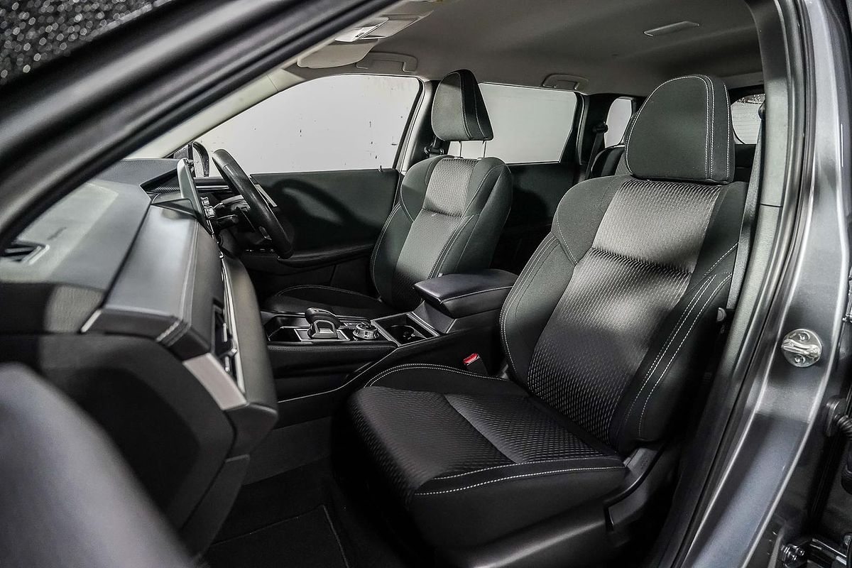 2022 Mitsubishi Outlander ES ZM