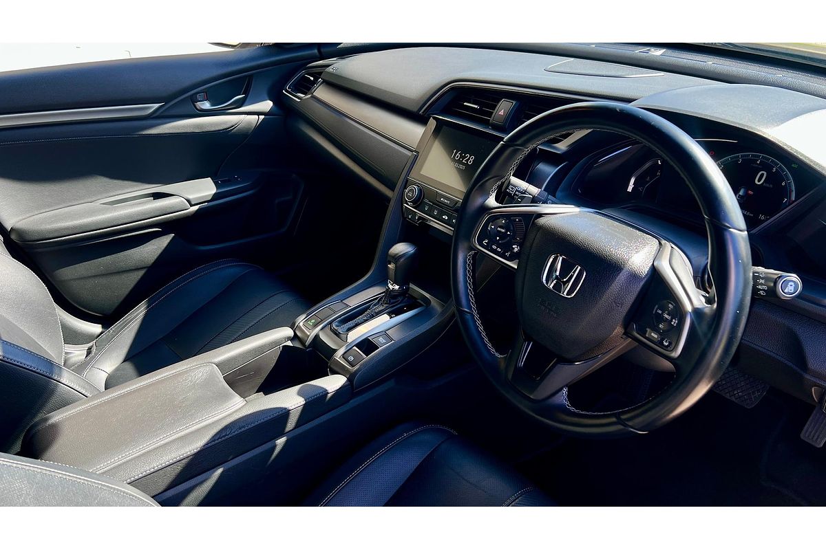 2018 Honda Civic VTi-LX 10th Gen