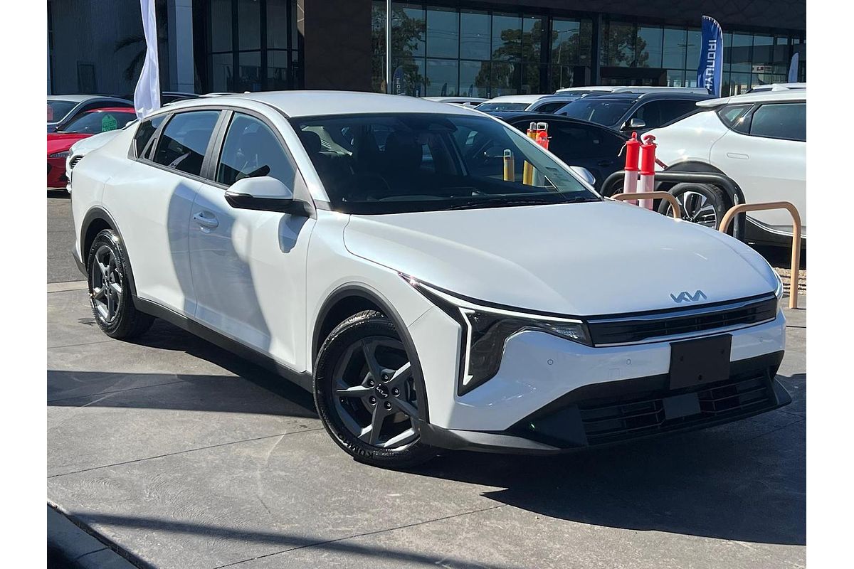 2025 Kia K4 S CL4m