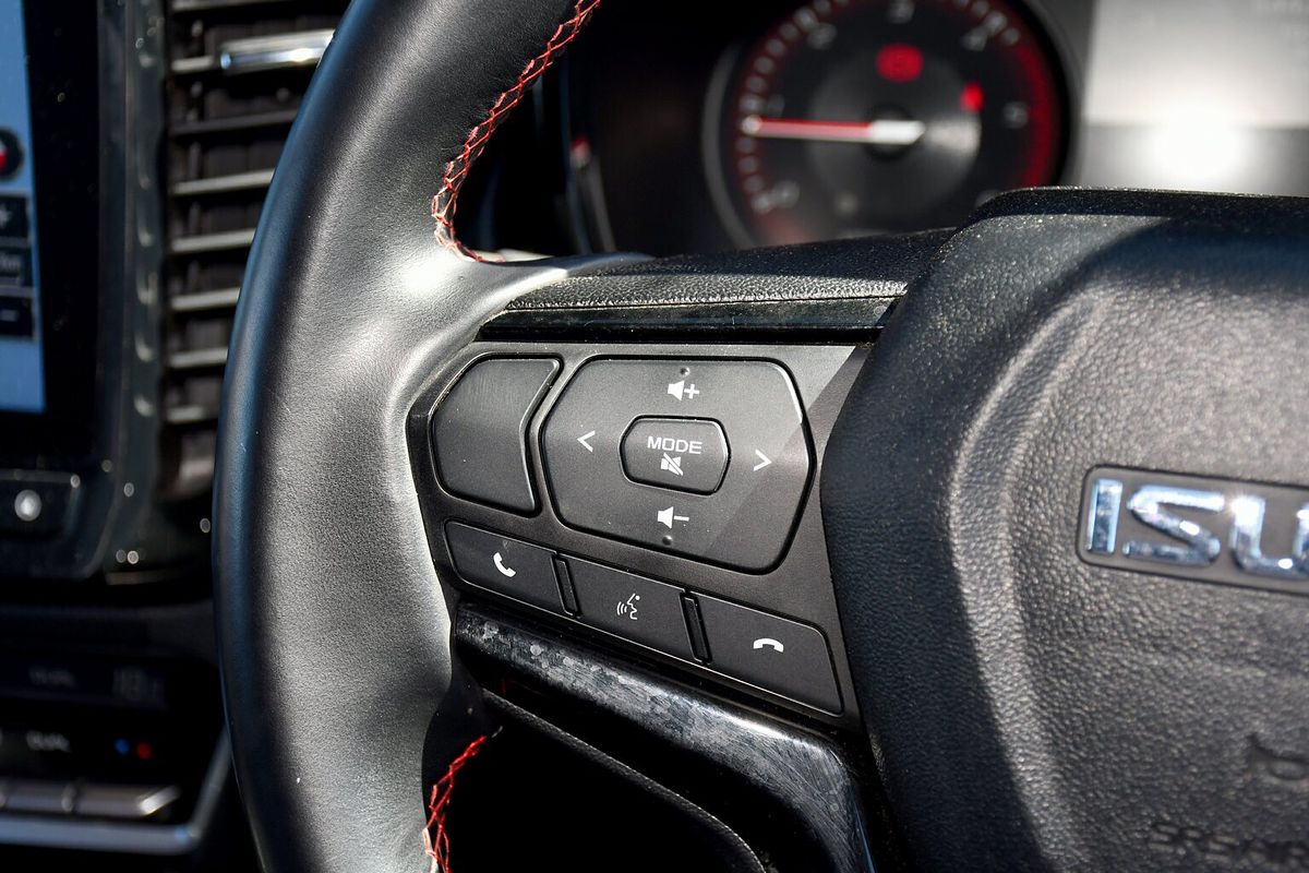 2022 Isuzu D-MAX X-TERRAIN 4X4