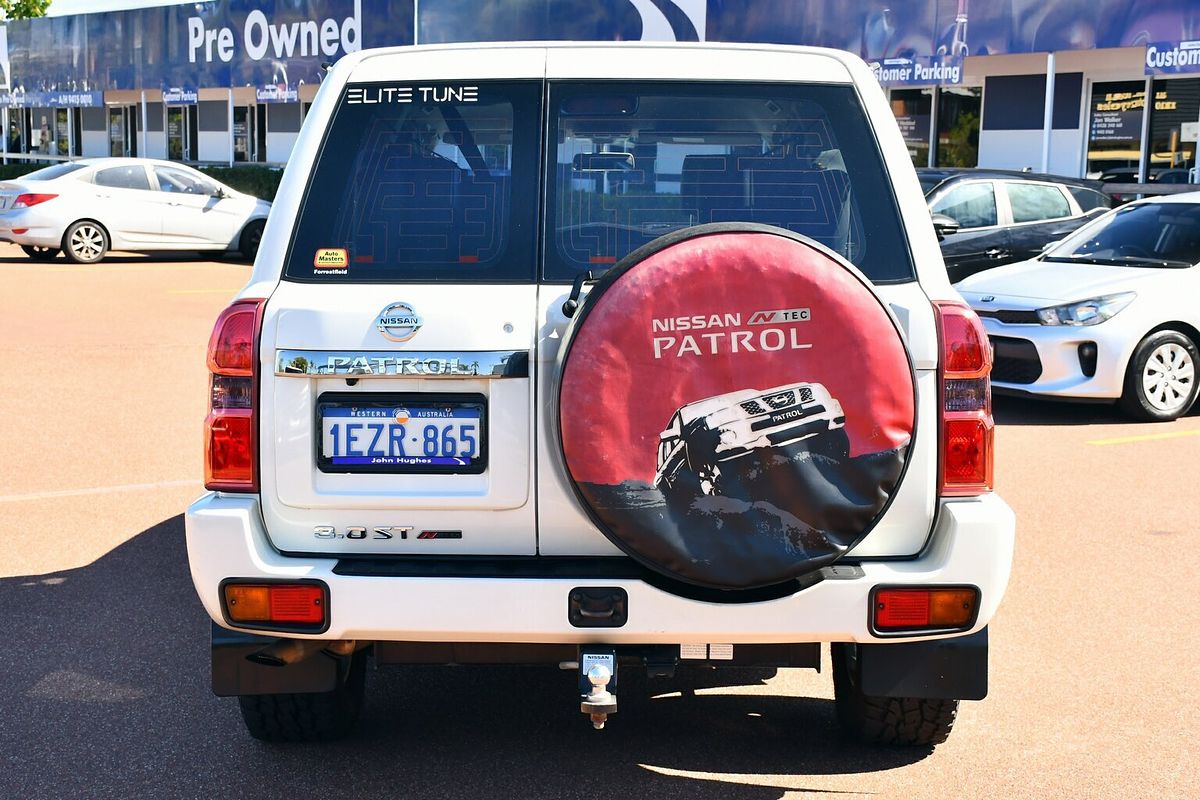 2016 Nissan Patrol N-TEC Y61