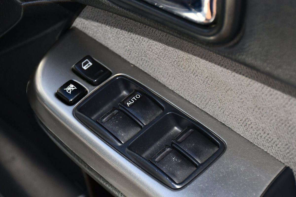 2016 Nissan Patrol N-TEC Y61